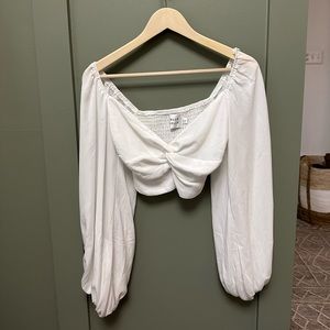 Stunning and cute bridal crop top!